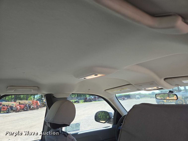 image for item ED2001 2010 Chevrolet Silverado 1500 Ext. Cab pickup truck