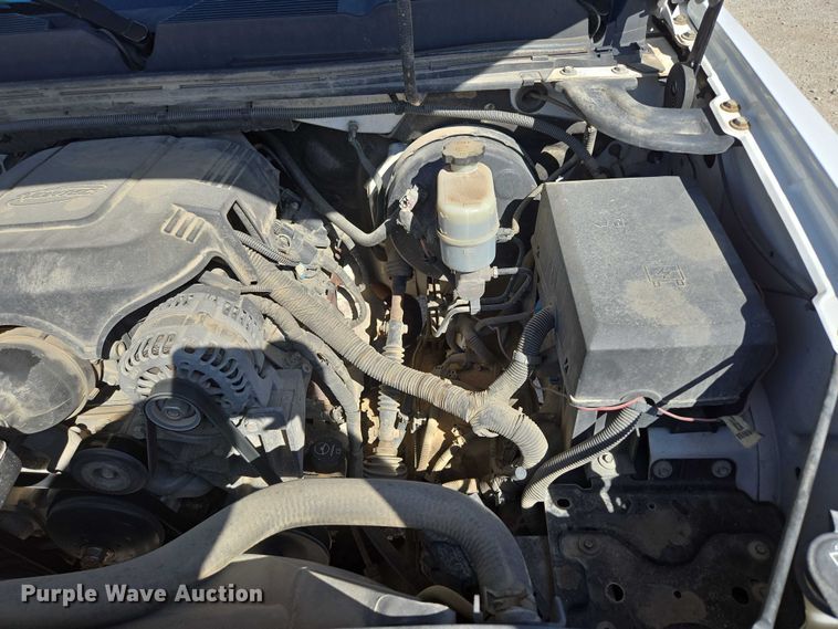 image for item ED2001 2010 Chevrolet Silverado 1500 Ext. Cab pickup truck