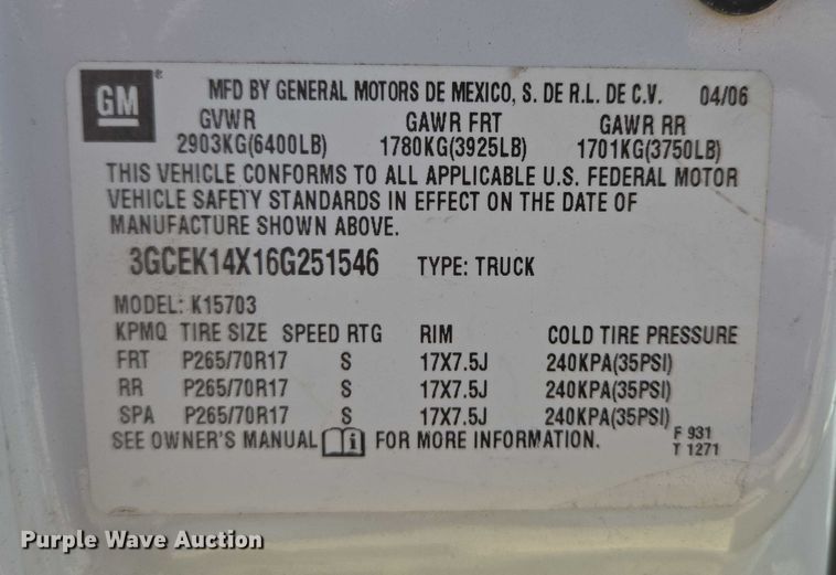 image for item ED2002 2006 Chevrolet Silverado 1500 pickup truck