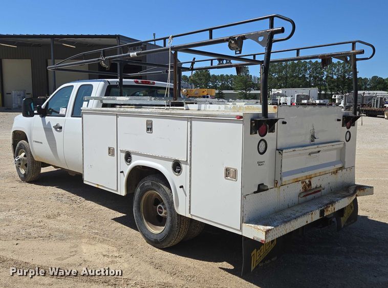 image for item ED2003 2009 GMC Sierra 3500HD Ext. Cab utility bed pickup truck