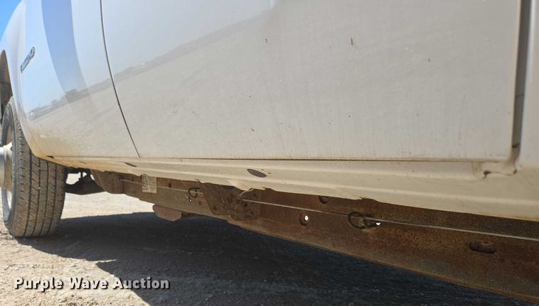 image for item ED2003 2009 GMC Sierra 3500HD Ext. Cab utility bed pickup truck