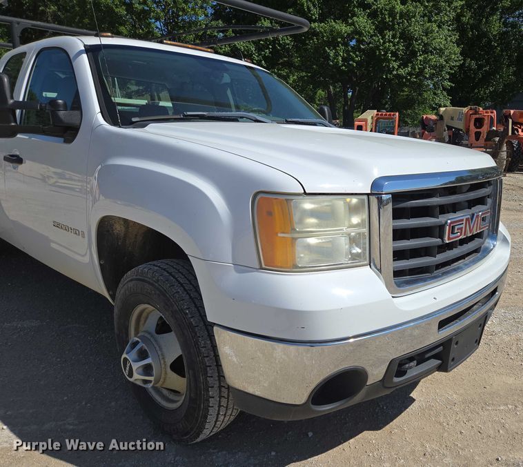 image for item ED2003 2009 GMC Sierra 3500HD Ext. Cab utility bed pickup truck