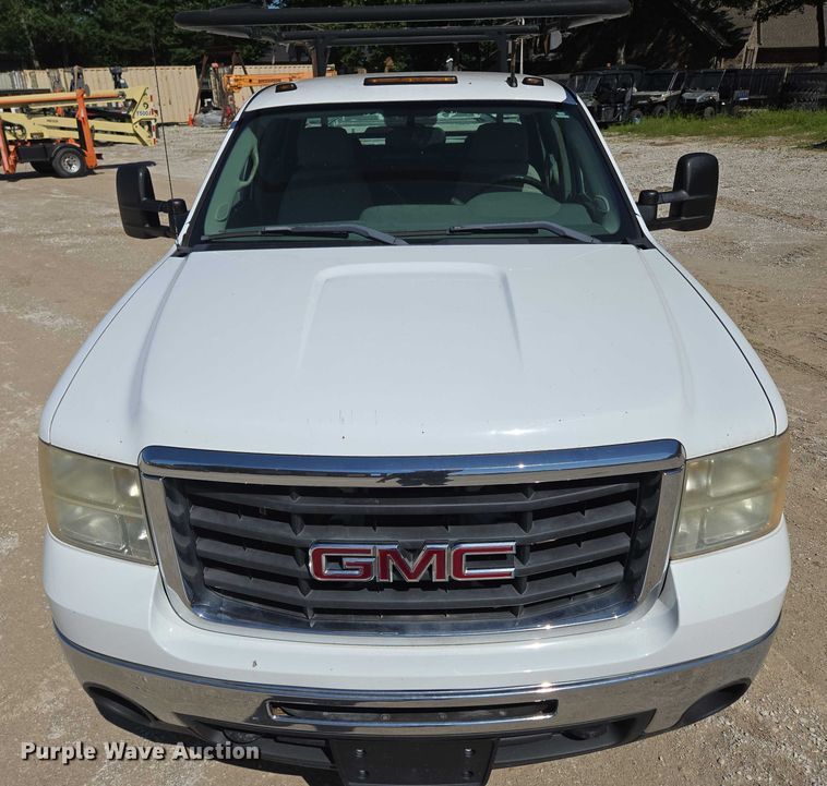 image for item ED2003 2009 GMC Sierra 3500HD Ext. Cab utility bed pickup truck