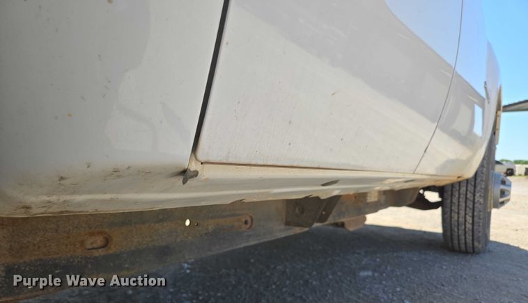 image for item ED2003 2009 GMC Sierra 3500HD Ext. Cab utility bed pickup truck