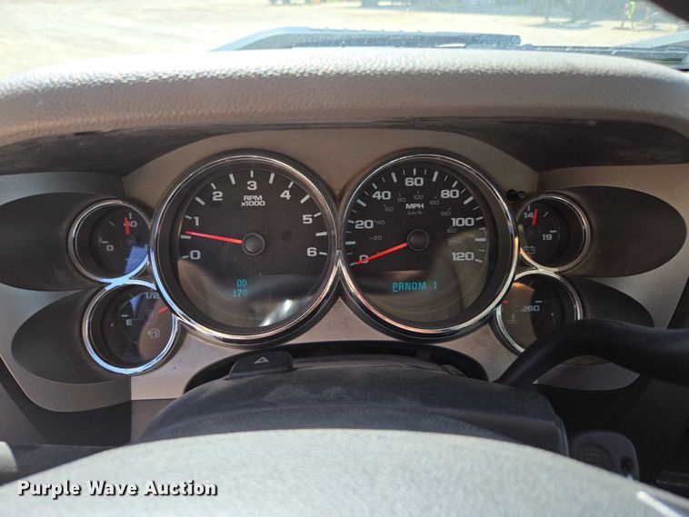 image for item ED2003 2009 GMC Sierra 3500HD Ext. Cab utility bed pickup truck