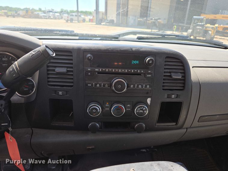 image for item ED2003 2009 GMC Sierra 3500HD Ext. Cab utility bed pickup truck