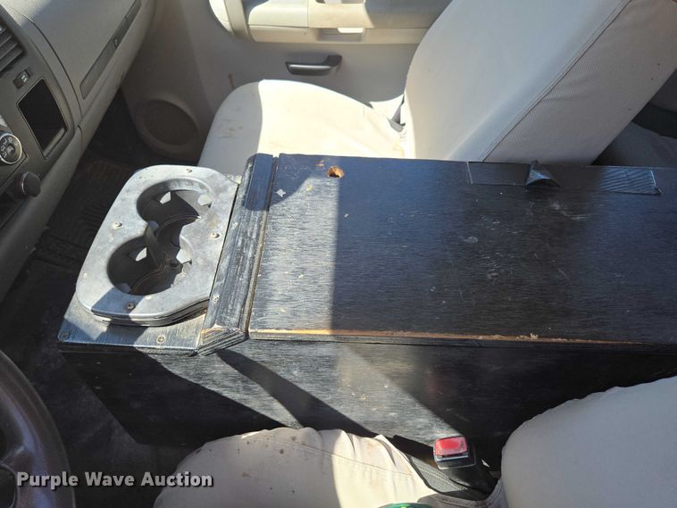 image for item ED2003 2009 GMC Sierra 3500HD Ext. Cab utility bed pickup truck