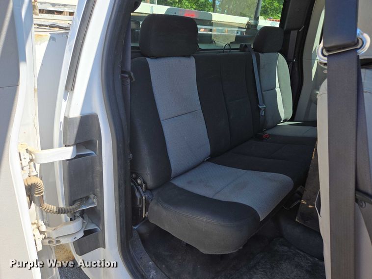 image for item ED2003 2009 GMC Sierra 3500HD Ext. Cab utility bed pickup truck