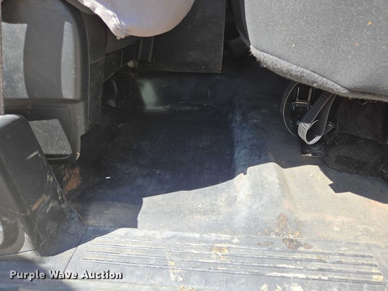 image for item ED2003 2009 GMC Sierra 3500HD Ext. Cab utility bed pickup truck