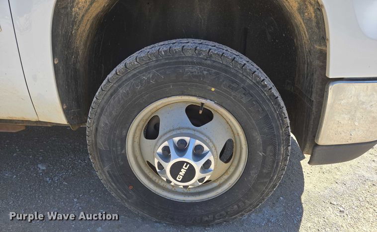 image for item ED2003 2009 GMC Sierra 3500HD Ext. Cab utility bed pickup truck