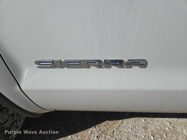 image for item ED2004 2015 GMC Sierra 1500 Double Cab pickup truck