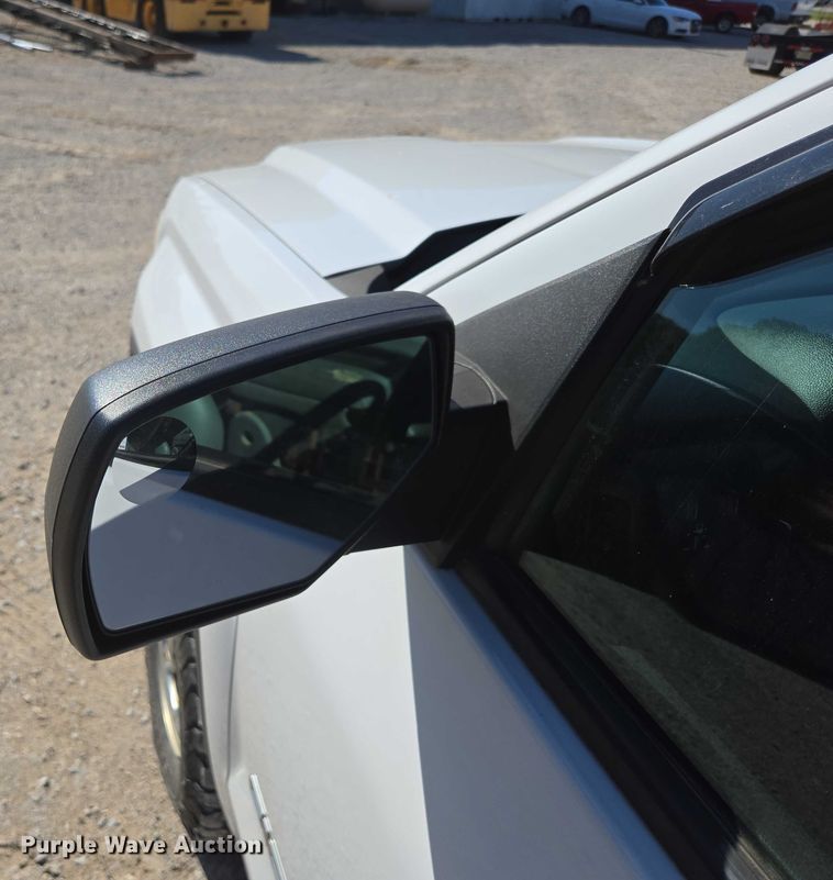 image for item ED2004 2015 GMC Sierra 1500 Double Cab pickup truck