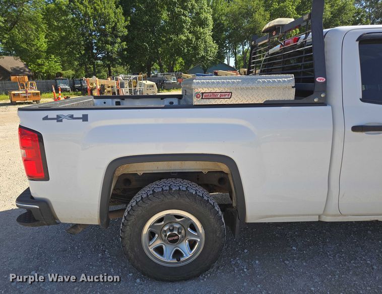 image for item ED2004 2015 GMC Sierra 1500 Double Cab pickup truck