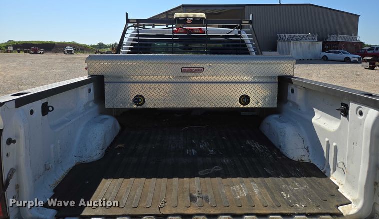 image for item ED2004 2015 GMC Sierra 1500 Double Cab pickup truck