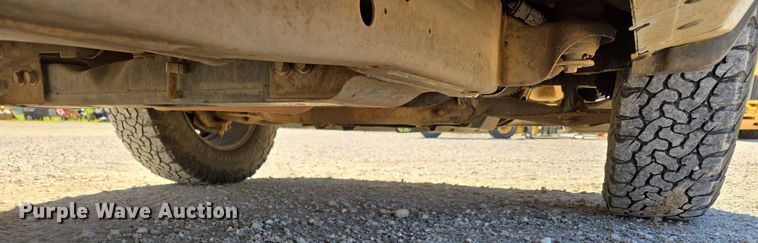 image for item ED2004 2015 GMC Sierra 1500 Double Cab pickup truck