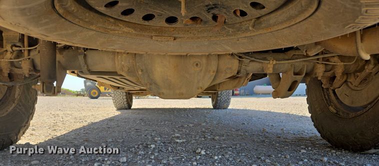 image for item ED2004 2015 GMC Sierra 1500 Double Cab pickup truck