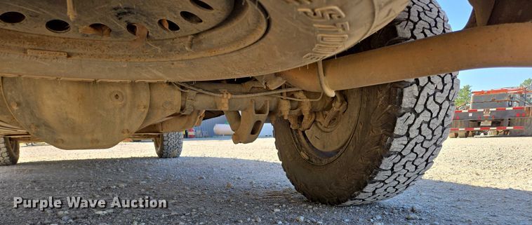 image for item ED2004 2015 GMC Sierra 1500 Double Cab pickup truck