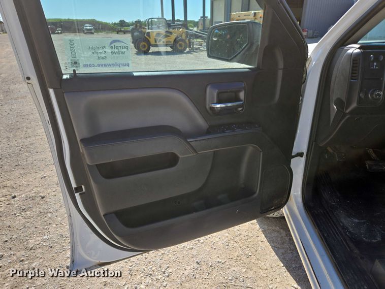 image for item ED2004 2015 GMC Sierra 1500 Double Cab pickup truck