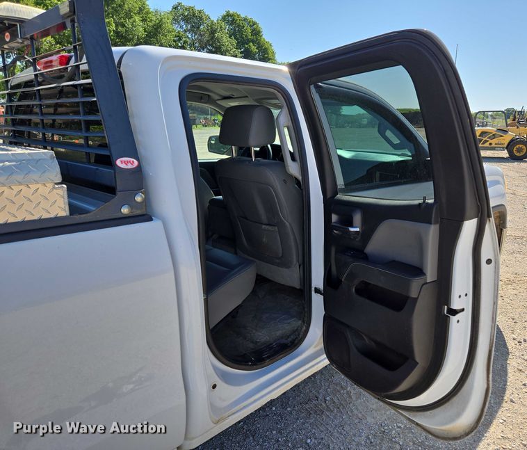 image for item ED2004 2015 GMC Sierra 1500 Double Cab pickup truck