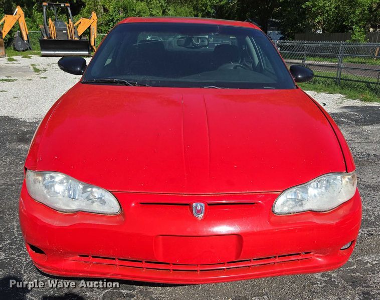 image for item ED2005 2001 Chevrolet Monte Carlo 