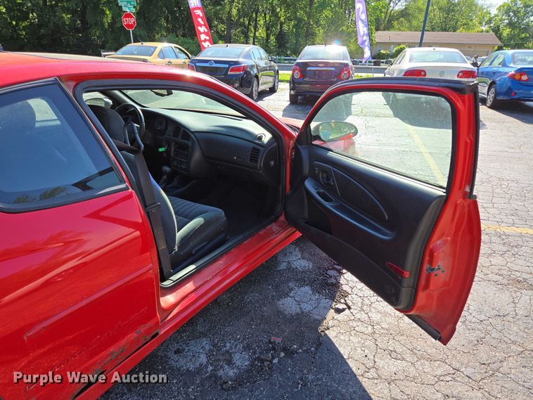 image for item ED2005 2001 Chevrolet Monte Carlo 