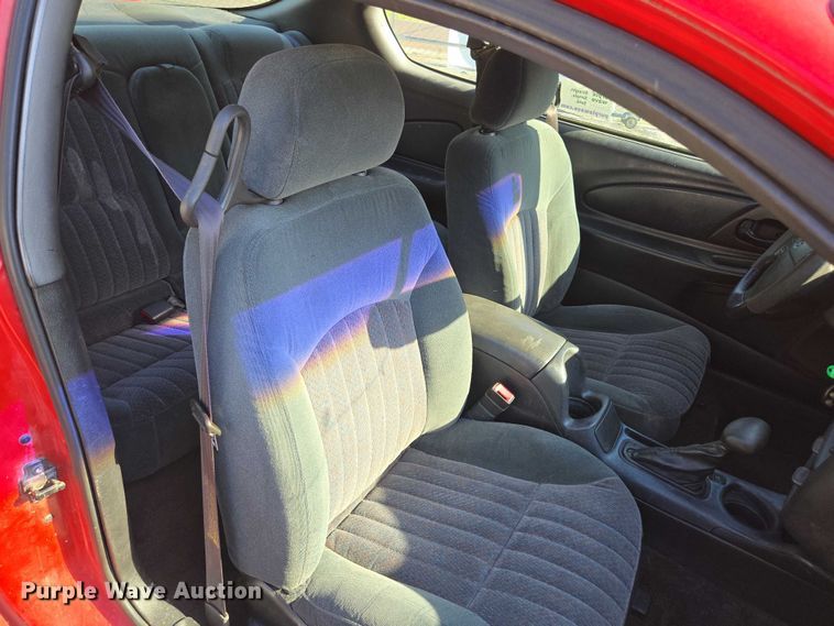 image for item ED2005 2001 Chevrolet Monte Carlo 