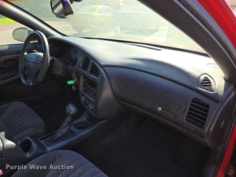 image for item ED2005 2001 Chevrolet Monte Carlo 