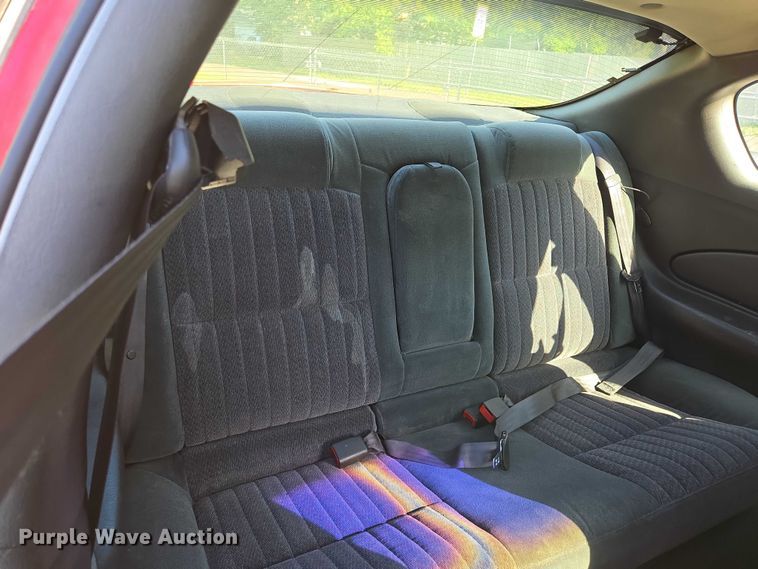 image for item ED2005 2001 Chevrolet Monte Carlo 