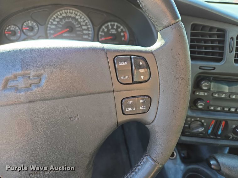 image for item ED2005 2001 Chevrolet Monte Carlo 