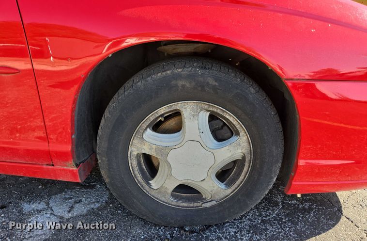 image for item ED2005 2001 Chevrolet Monte Carlo 