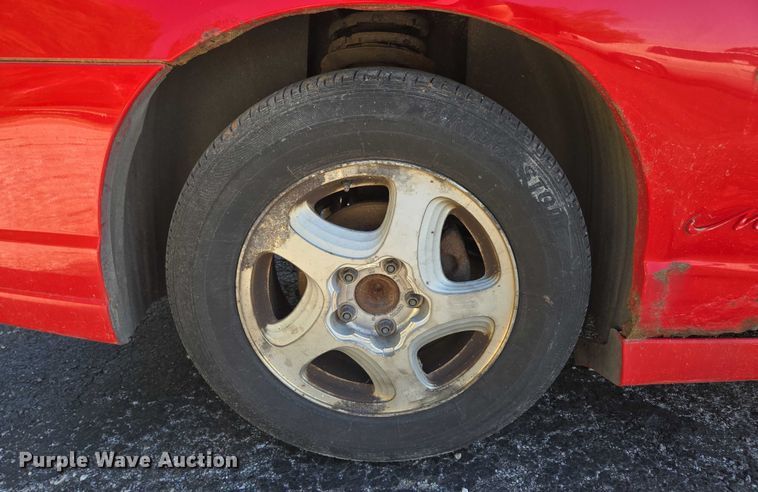 image for item ED2005 2001 Chevrolet Monte Carlo 