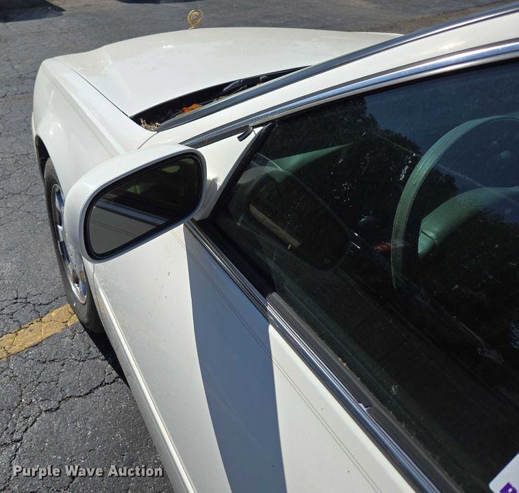 image for item ED2006 2000 Cadillac Deville 