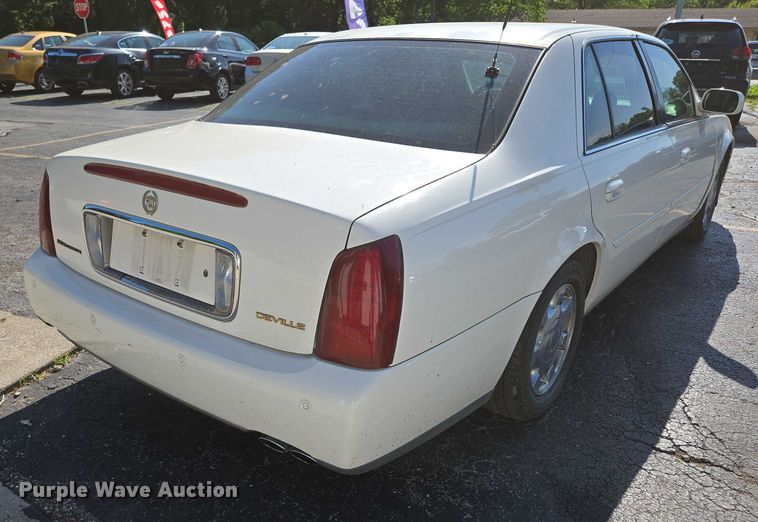 image for item ED2006 2000 Cadillac Deville 