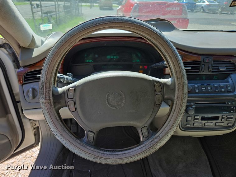 image for item ED2006 2000 Cadillac Deville 