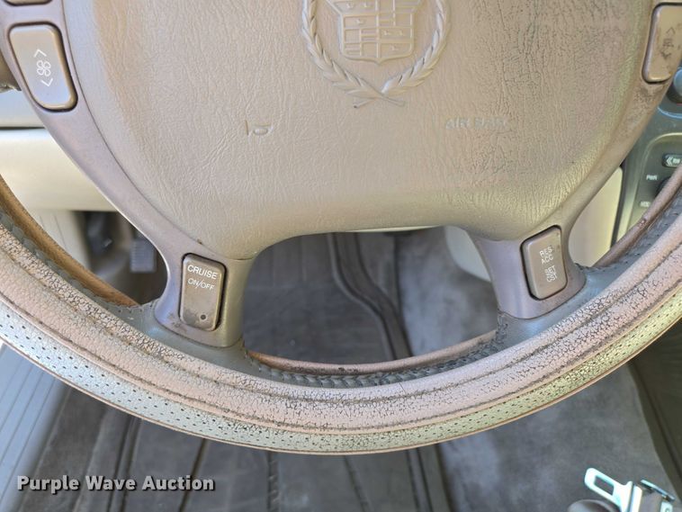 image for item ED2006 2000 Cadillac Deville 