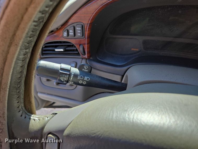 image for item ED2006 2000 Cadillac Deville 