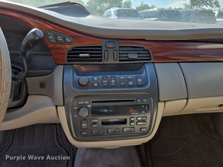 image for item ED2006 2000 Cadillac Deville 