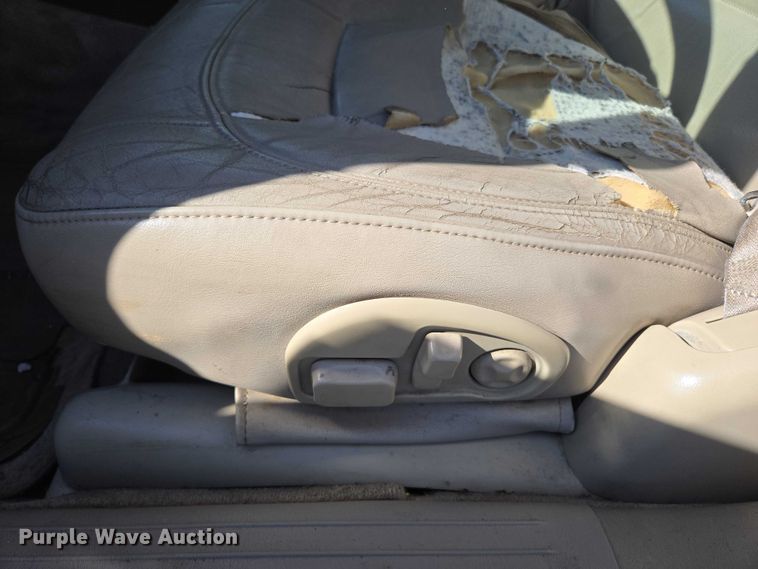 image for item ED2006 2000 Cadillac Deville 