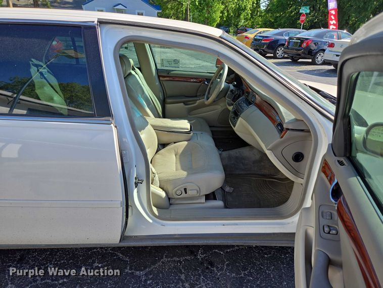 image for item ED2006 2000 Cadillac Deville 