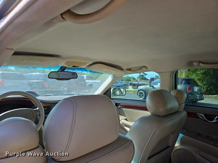 image for item ED2006 2000 Cadillac Deville 