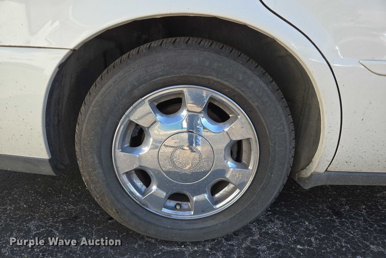 image for item ED2006 2000 Cadillac Deville 