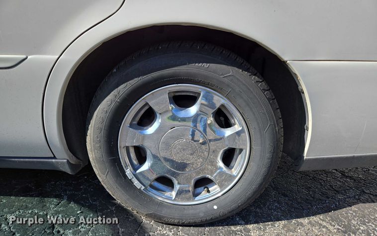 image for item ED2006 2000 Cadillac Deville 