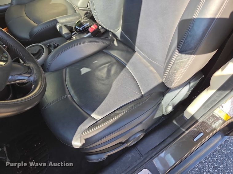 image for item ED2007 2011 Mini Countryman 