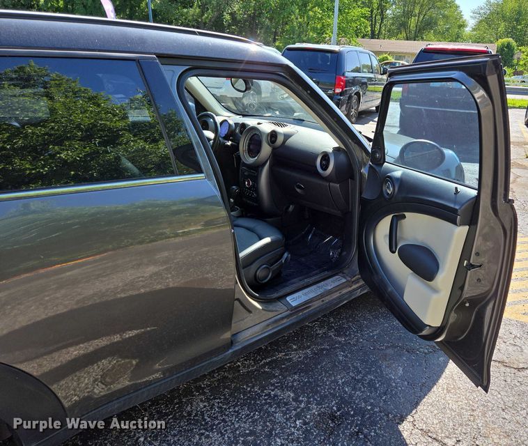 image for item ED2007 2011 Mini Countryman 