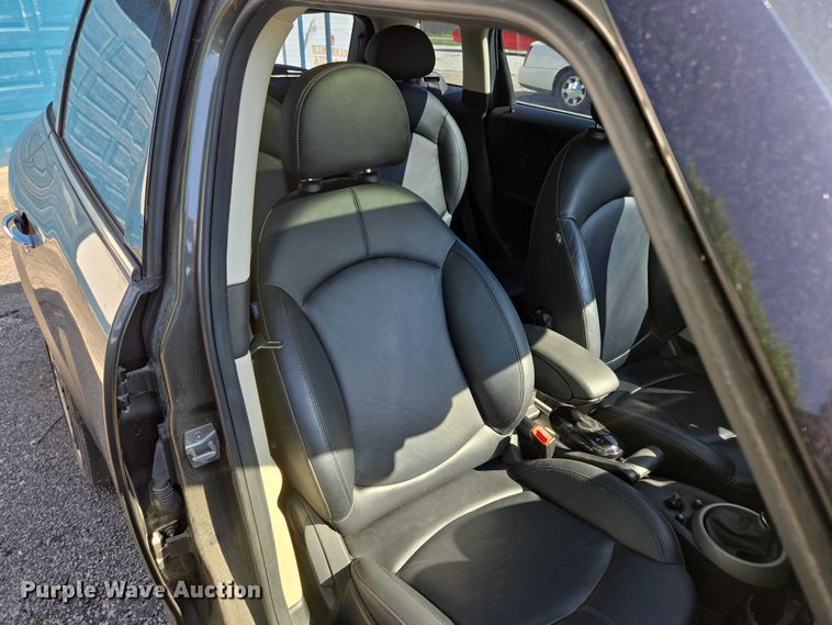 image for item ED2007 2011 Mini Countryman 