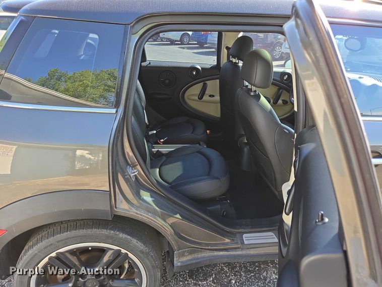 image for item ED2007 2011 Mini Countryman 