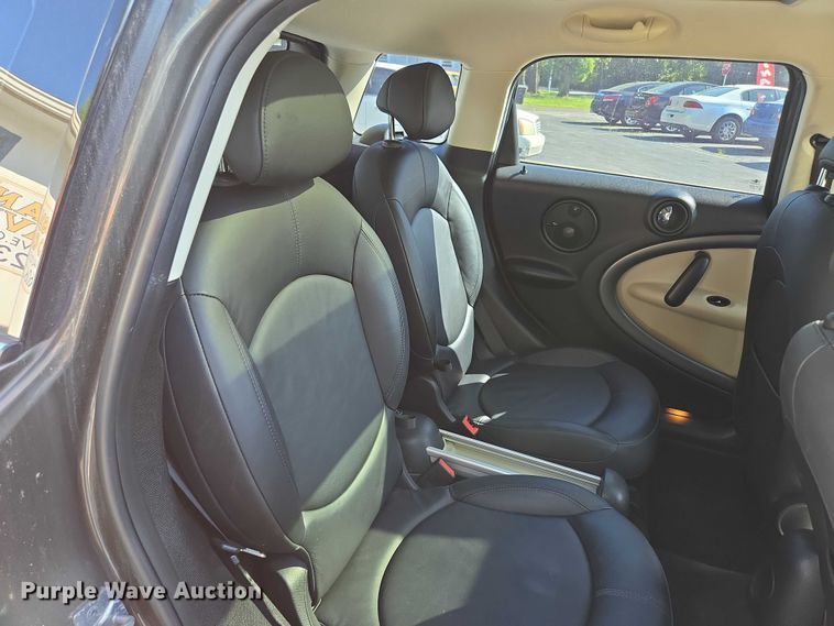 image for item ED2007 2011 Mini Countryman 