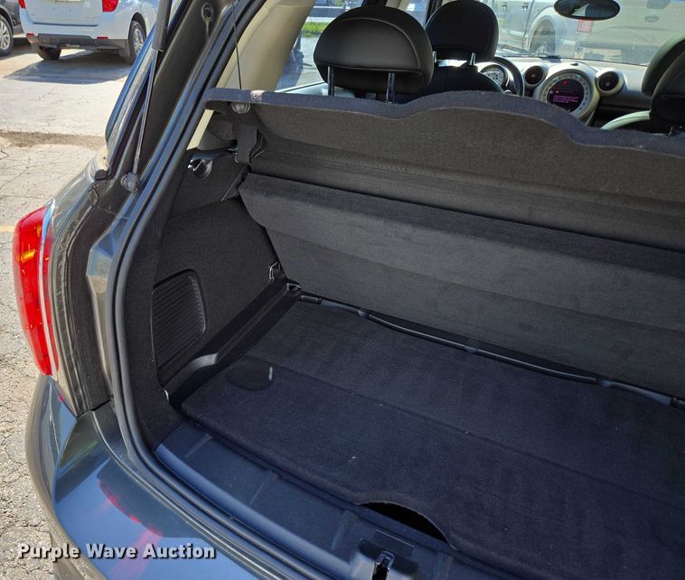 image for item ED2007 2011 Mini Countryman 