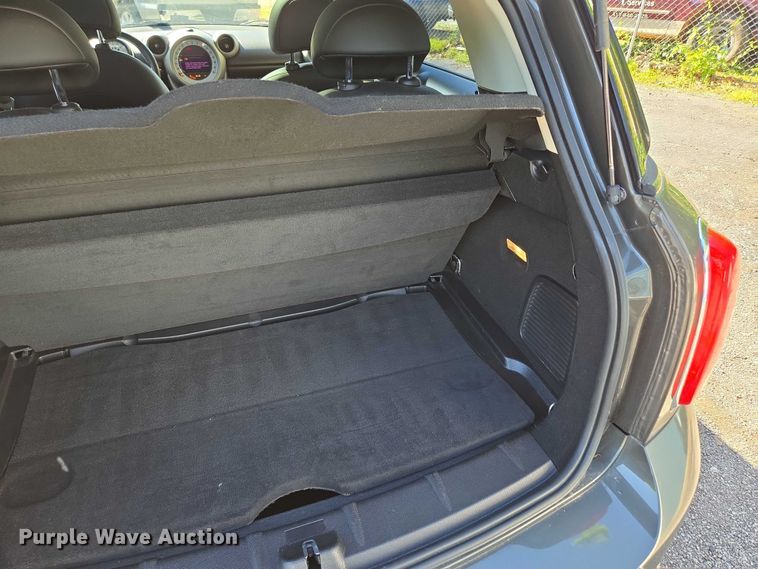 image for item ED2007 2011 Mini Countryman 