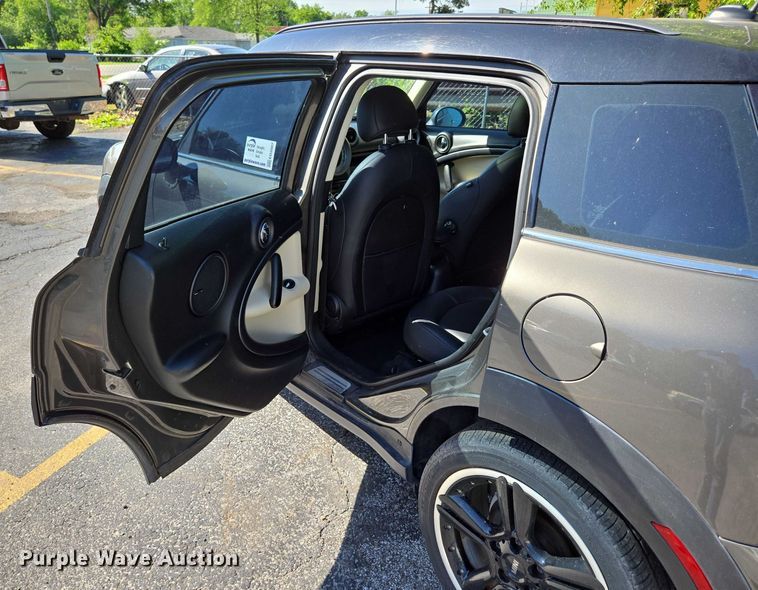 image for item ED2007 2011 Mini Countryman 